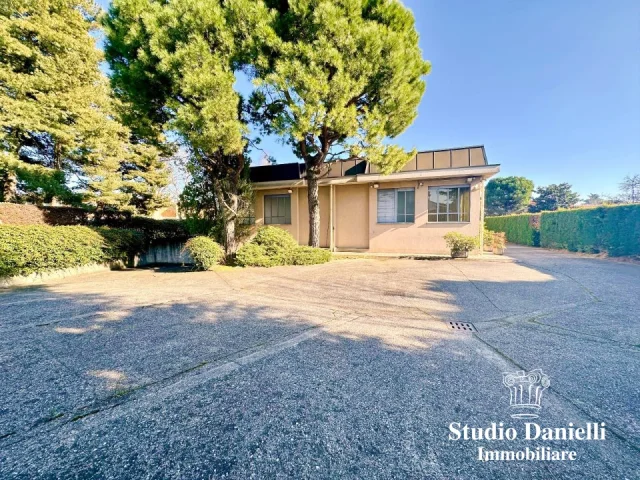 Appartamenti in Vendita - Compendio immobiliare