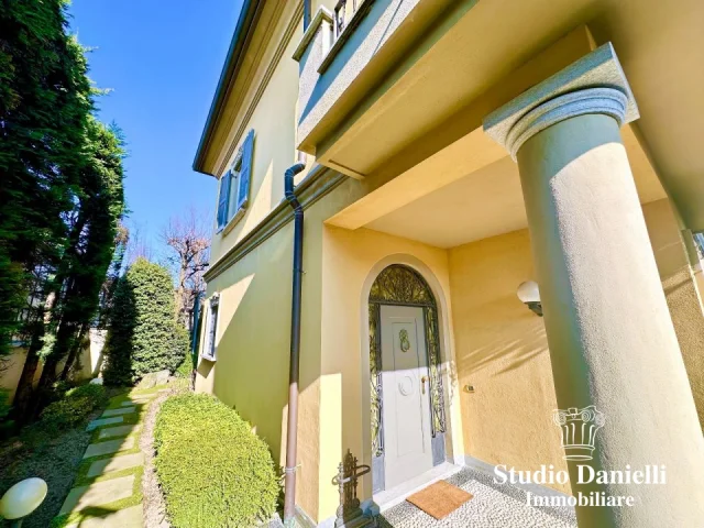 Appartamenti in Vendita - Compendio immobiliare