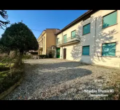 Appartamenti in Vendita - Compendio immobiliare