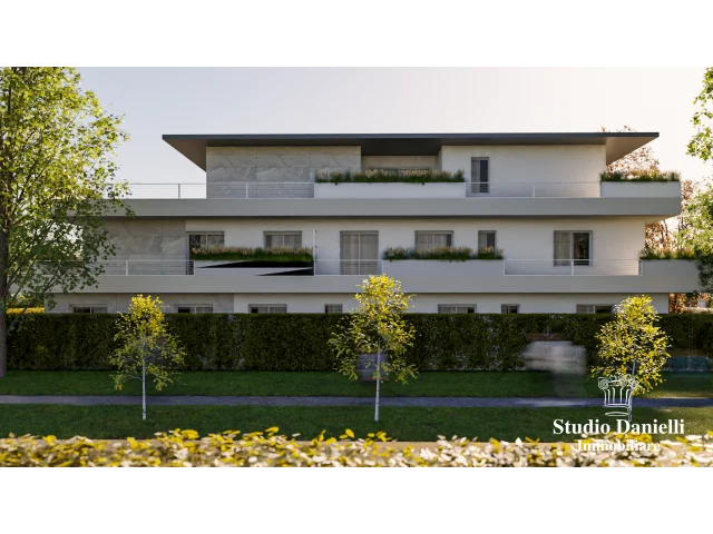 Appartamenti in Vendita - Attico con terrazzo