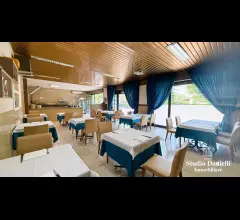 Appartamenti in Vendita - Attività di ristorante/pizzeria con giardino