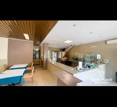 Appartamenti in Vendita - Attività di ristorante/pizzeria con giardino