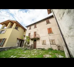 Appartamenti in Vendita - Casa indipendente in vendita nel cuore storico di maggiana