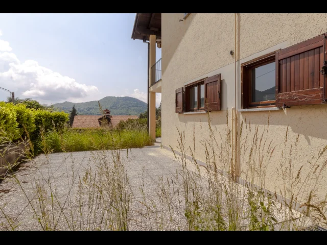 Appartamenti in Vendita - Sogna la tua seconda casa: rifugio di montagna a esino lario