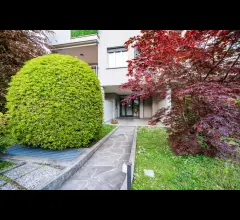 Appartamenti in Vendita - Attico panoramico nel cuore di mandello del lario