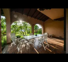 Appartamenti in Vendita - Villa di lusso a mandello del lario: un'opportunità unica