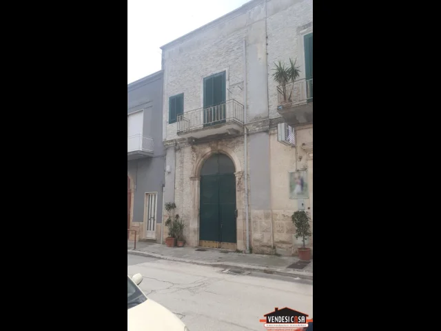 Appartamenti in Vendita - Soluzione indipendente zona montrone via rutigliano