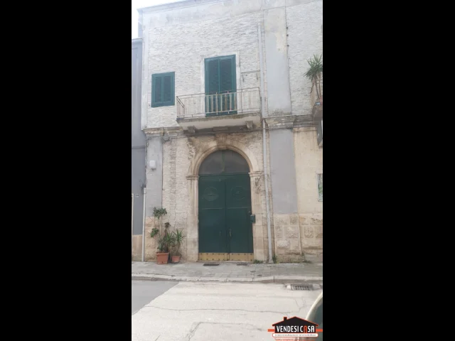 Appartamenti in Vendita - Soluzione indipendente zona montrone via rutigliano