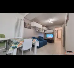 Trivani al piano terra con patio zona canneto centro