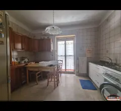 Appartamenti in Vendita - Trivani + acc. con box auto zona carabinieri montrone