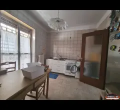 Appartamenti in Vendita - Trivani + acc. con box auto zona carabinieri montrone