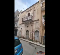 Casa indipendente zona corso vittorio veneto canneto