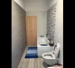 Appartamenti in Vendita - Appartamento quattro vani+acc.  box auto via g d'annunzio