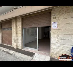 Locale commerciale zona canneto piazza de grecis