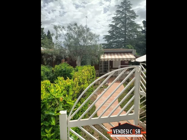 Appartamenti in Vendita - Grumo appula zona mercadante villa villaggio quadrifoglio