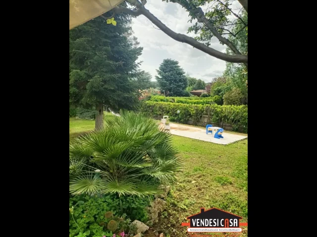 Appartamenti in Vendita - Grumo appula zona mercadante villa villaggio quadrifoglio
