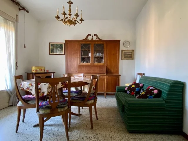 Trilocale con cappotto esterno