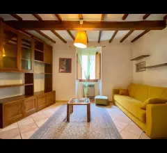 Quadrilocale con balcone sul fiume