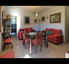 Appartamenti in Vendita - Porzione di bifamiliare di 85 mq con garage e giardino