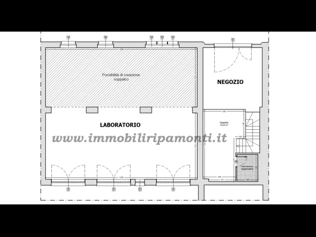 Appartamenti in Vendita - Negozio con laboratorio in affitto a lecco.