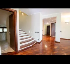 Appartamenti in Vendita - Villa a ello