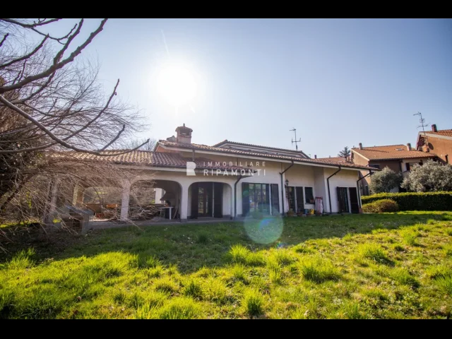 Appartamenti in Vendita - Villa singola a galbiate