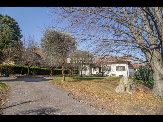 Appartamenti in Vendita - Villa singola a galbiate