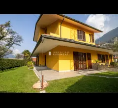 Villa bifamiliare a vercurago