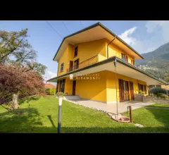 Appartamenti in Vendita - Villa bifamiliare a vercurago