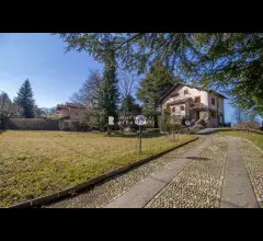 Appartamenti in Vendita - Villa singola a cremeno