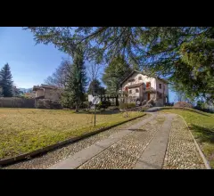 Appartamenti in Vendita - Villa singola a cremeno