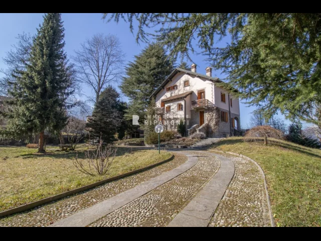 Appartamenti in Vendita - Villa singola a cremeno