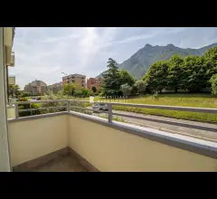 Appartamenti in Vendita - Quadrilocale a valmadrera
