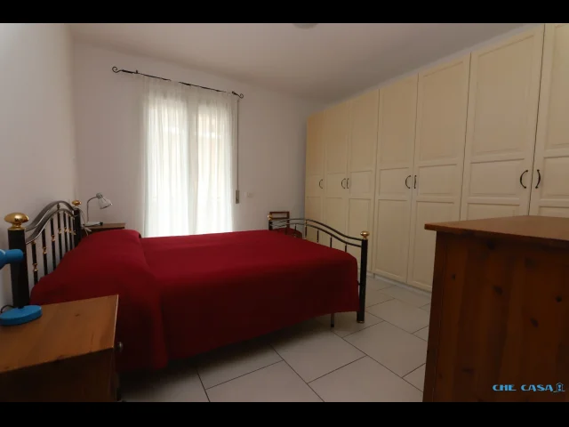 Appartamenti in Vendita - Appartamento trilocale con giardino
