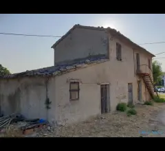 Appartamenti in Vendita - Rudere indipendente