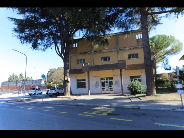 Appartamenti in Vendita - Capannone / cinema in vendita morciano di romagna