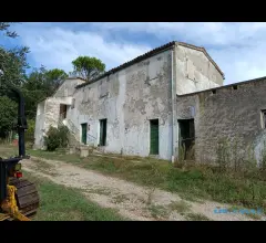 Casa indipendente da ristrutturare