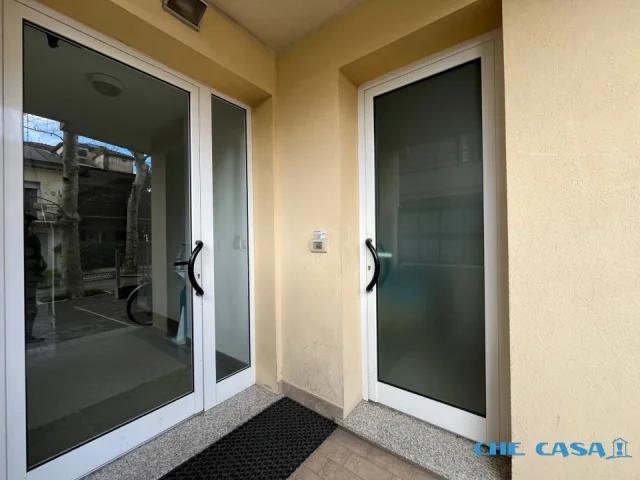 Appartamenti in Vendita - Riccione abissinia piano terra con giardino