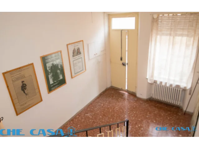 Appartamenti in Vendita - Palazzina da ristrutturare a saludecio
