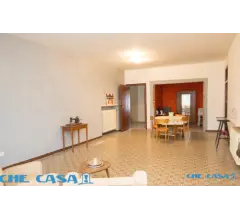 Appartamenti in Vendita - Palazzina da ristrutturare a saludecio