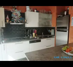 Appartamenti in Vendita - Appartamento in trifamiliare
