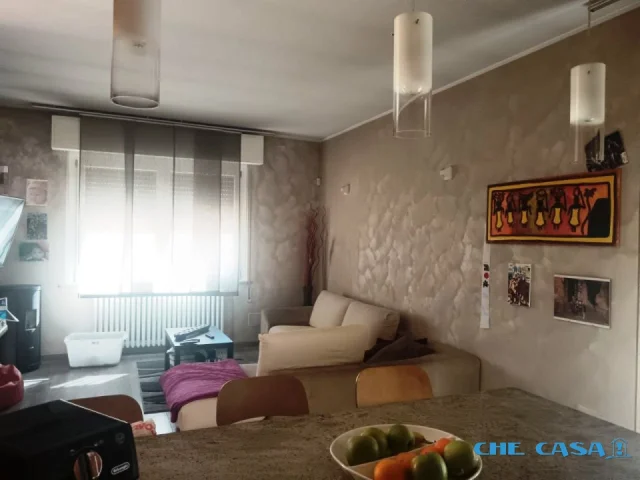 Appartamenti in Vendita - Appartamento in trifamiliare