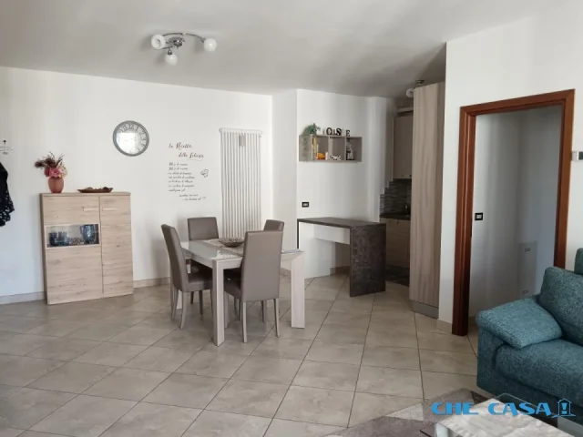 Appartamenti in Vendita - Appartamento con 2 camere e 2 bagni