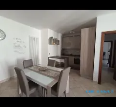 Appartamenti in Vendita - Appartamento con 2 camere e 2 bagni