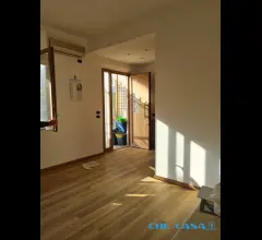 Appartamenti in Vendita - Villino indipendente cattolica parzialmente ristrutturato
