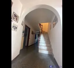 Appartamenti in Vendita - Casa indipendente casano rif aa4294