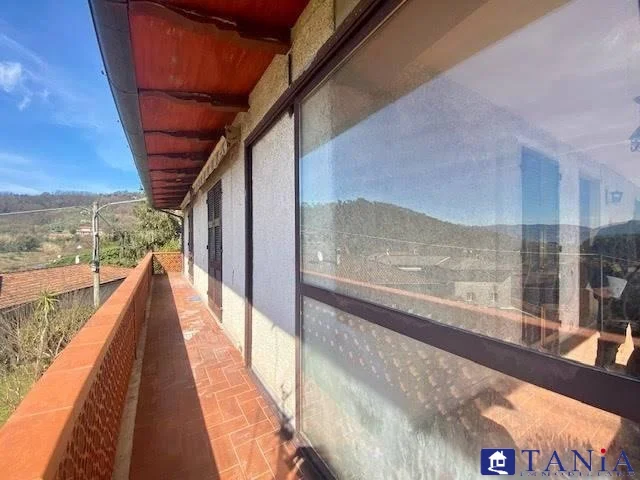 Appartamenti in Vendita - Casa indipendente casano rif aa4294