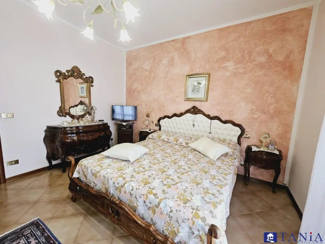 Appartamenti in Vendita - Appartamento carrara rif aa4422