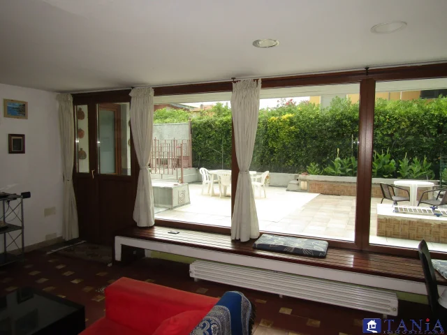 Porzione di casa marina di carrara rif 4231