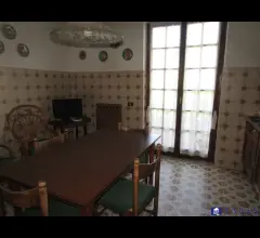 Casa indipendente avenza rif 4337